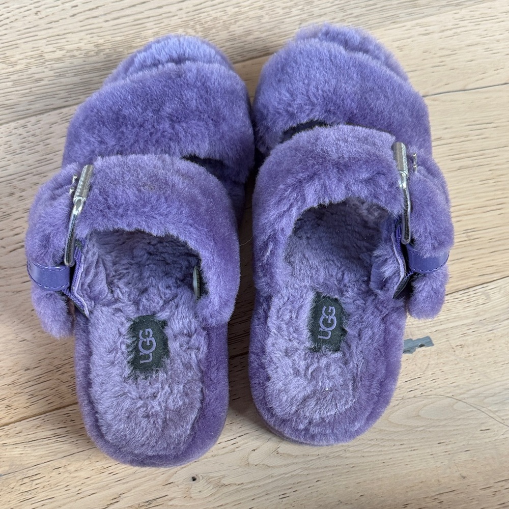 UGG Lavender Women's Fuzz Yeah Slides